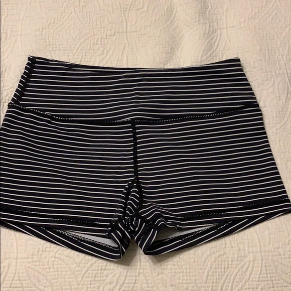 Savage Barbell Pants - EUC Savage Barbell Jailhouse shorts - S